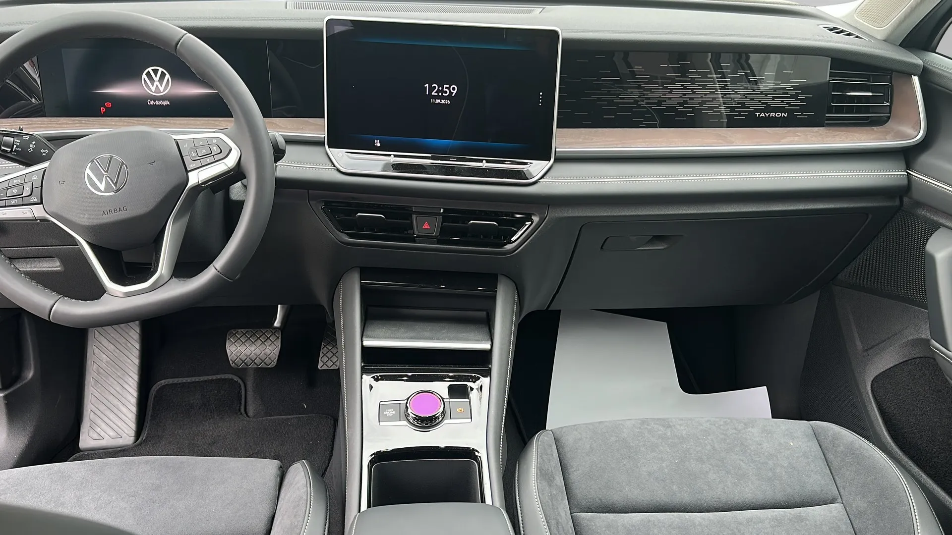 Tayron Elegance TSI Plug-In-Hybrid képe
