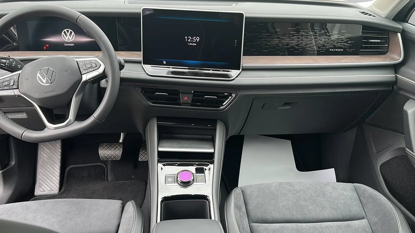 Tayron Elegance TSI Plug-In-Hybrid képe