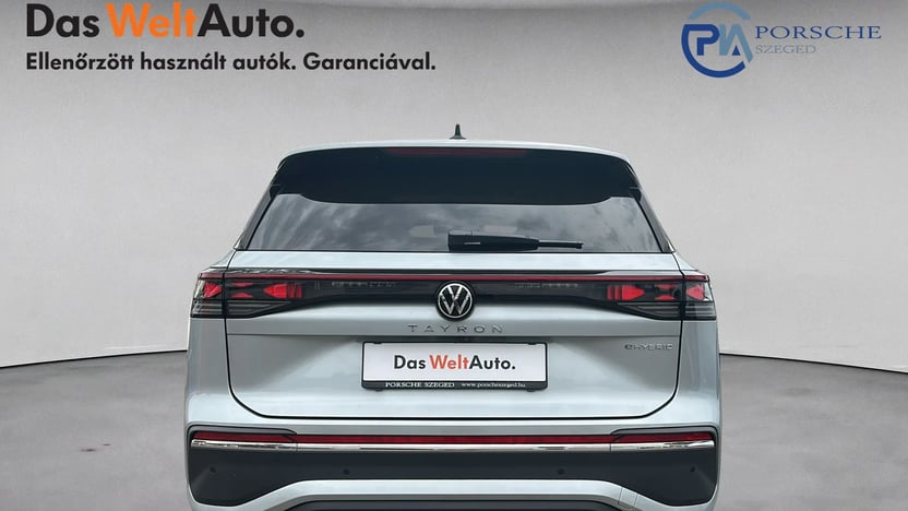 Tayron Elegance TSI Plug-In-Hybrid képe
