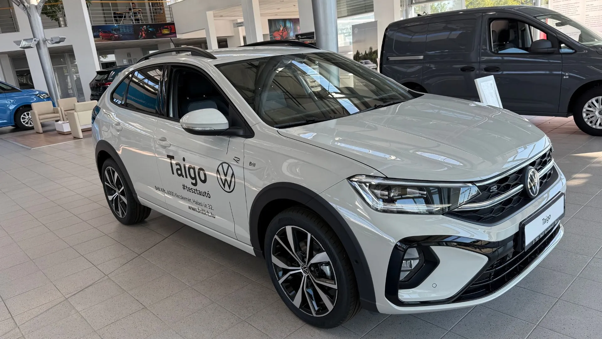 Taigo R-Line MAX 1.0 TSI DSG képe