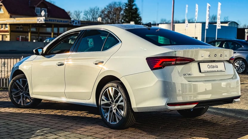 Imaginea unui Octavia Selection 2.0 TDI DSG