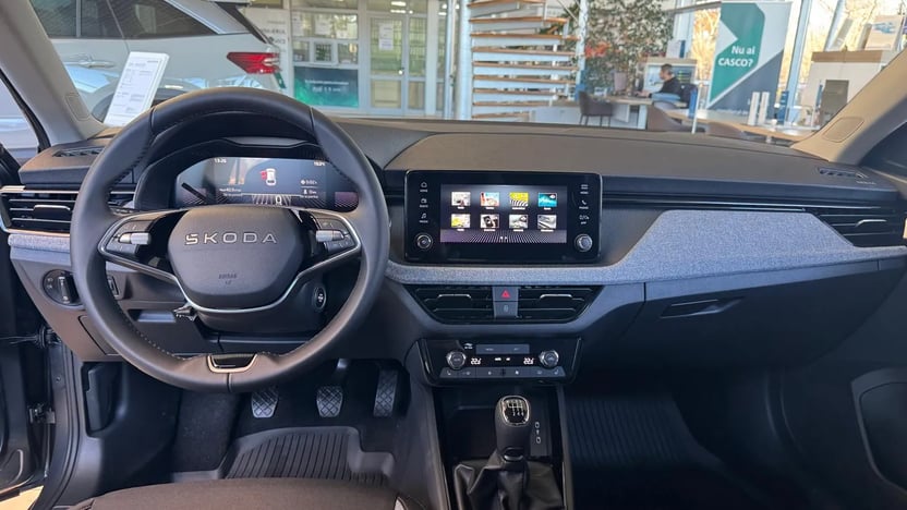 Imaginea unui Scala Selection 1.0 TSI