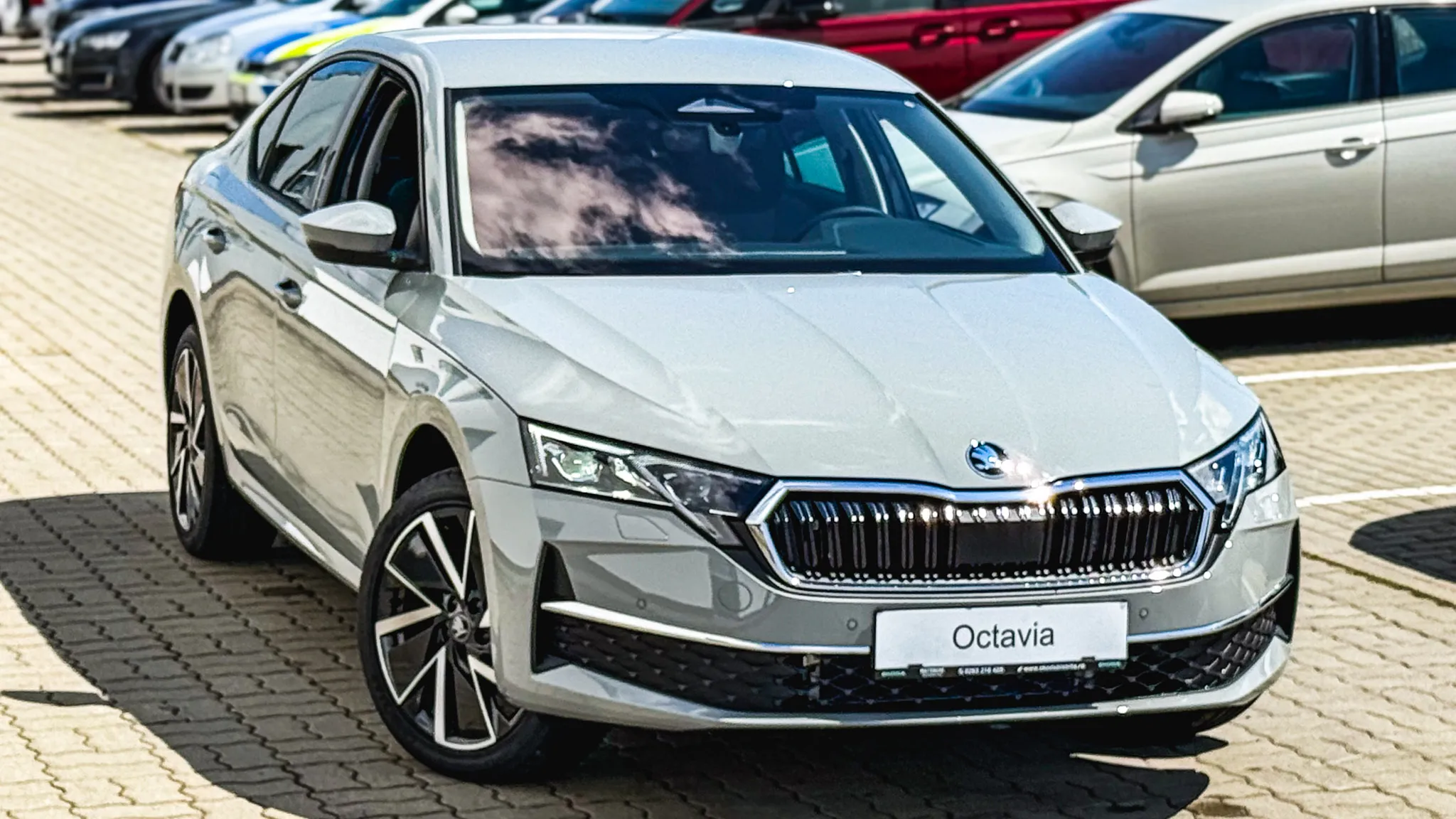 Imaginea unui Octavia Selection 1.5 TSI DSG mHEV