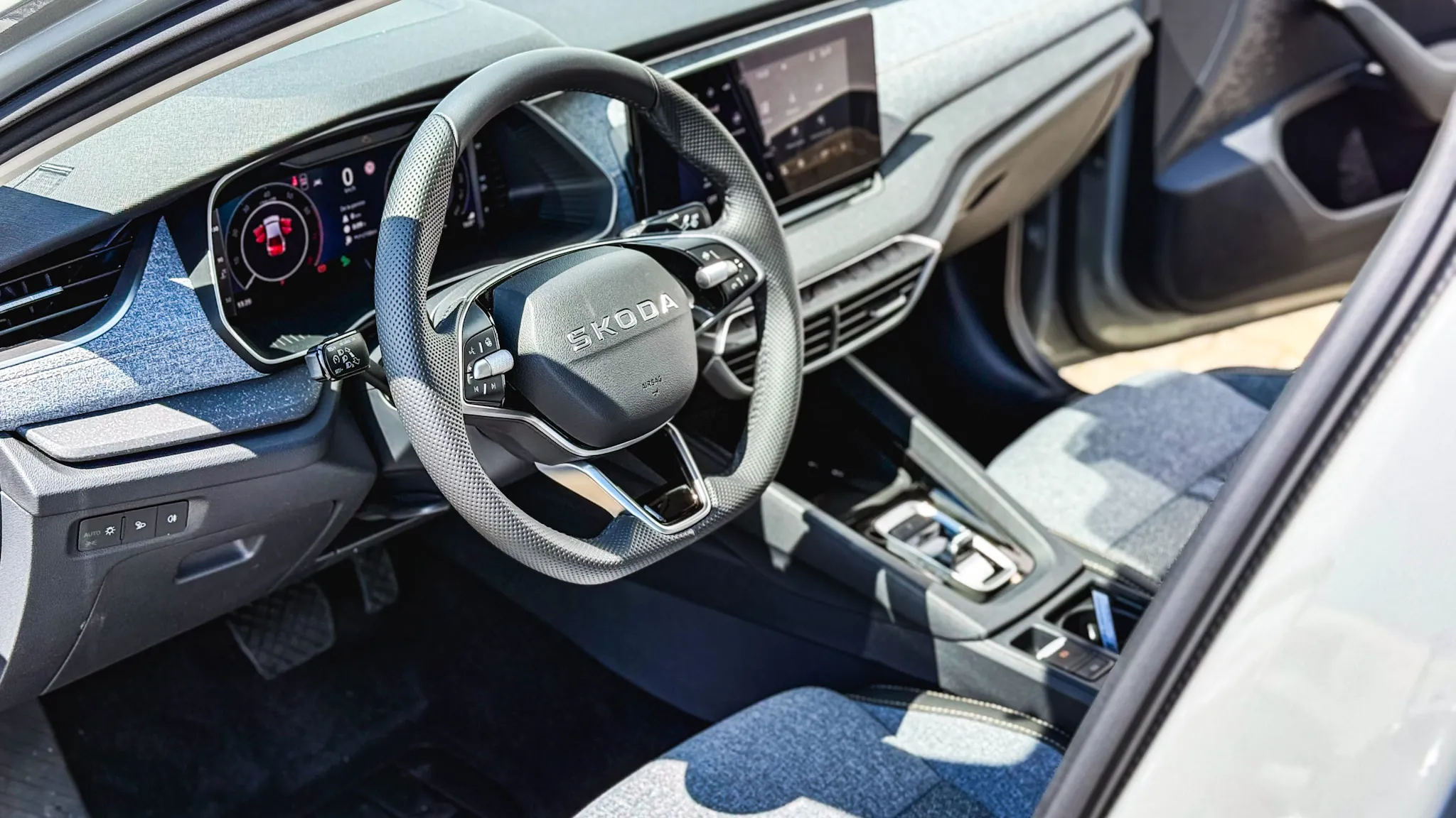 Imaginea unui Octavia Selection 1.5 TSI DSG mHEV