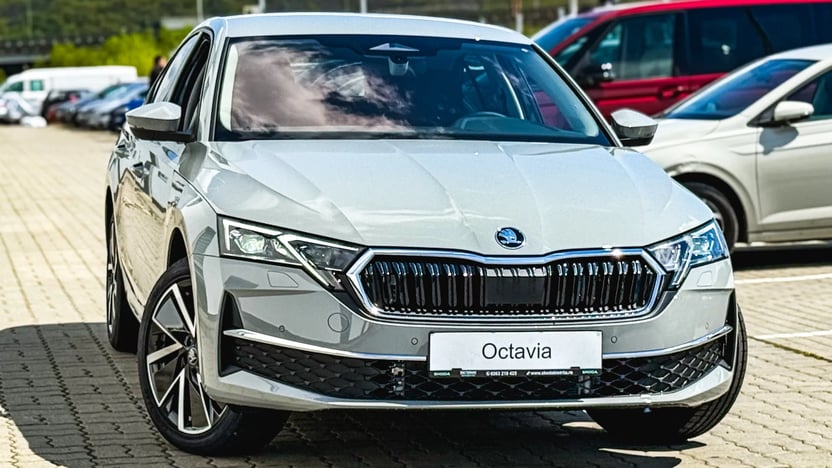 Imaginea unui Octavia Selection 1.5 TSI DSG mHEV
