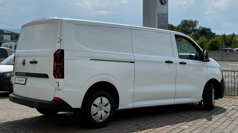 Imaginea unui T7 Furgon LR 2.0 TDI 81 kW