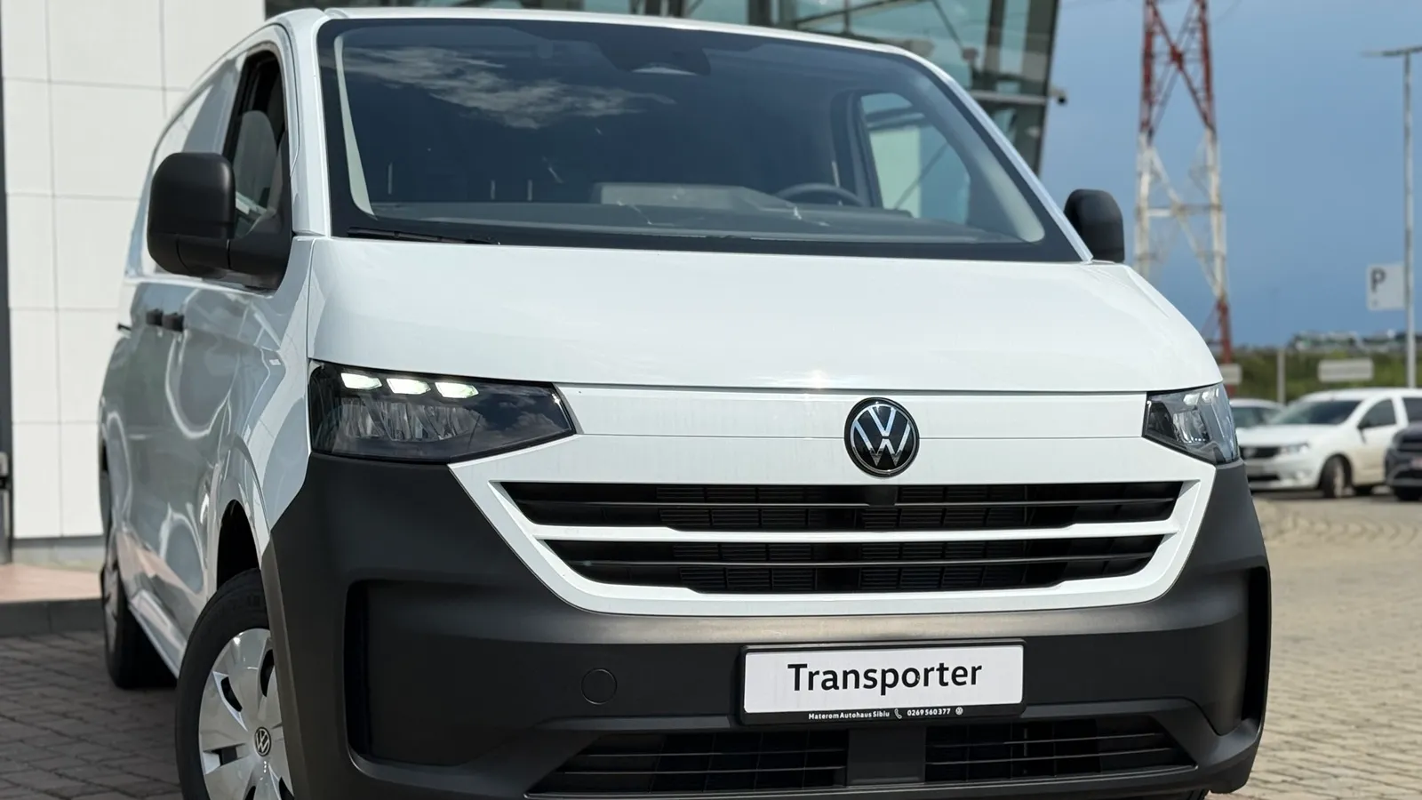 Imaginea unui T7 Furgon LR 2.0 TDI 81 kW