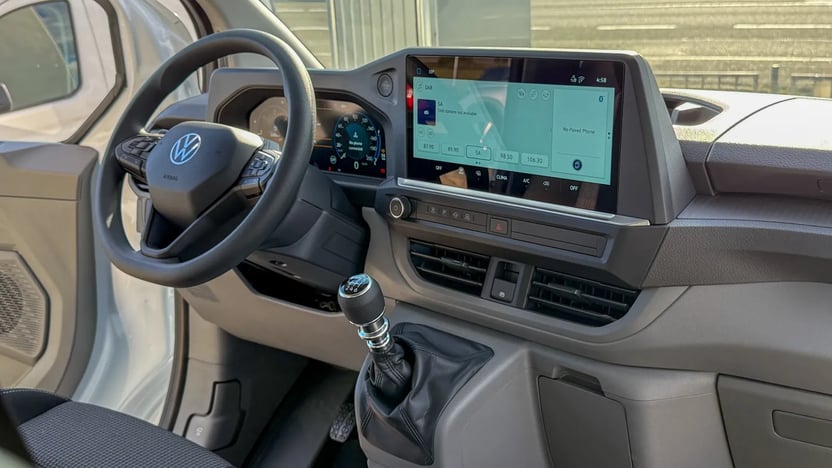 Imaginea unui T7 Furgon Plus LR 2.0 TDI 81 kW