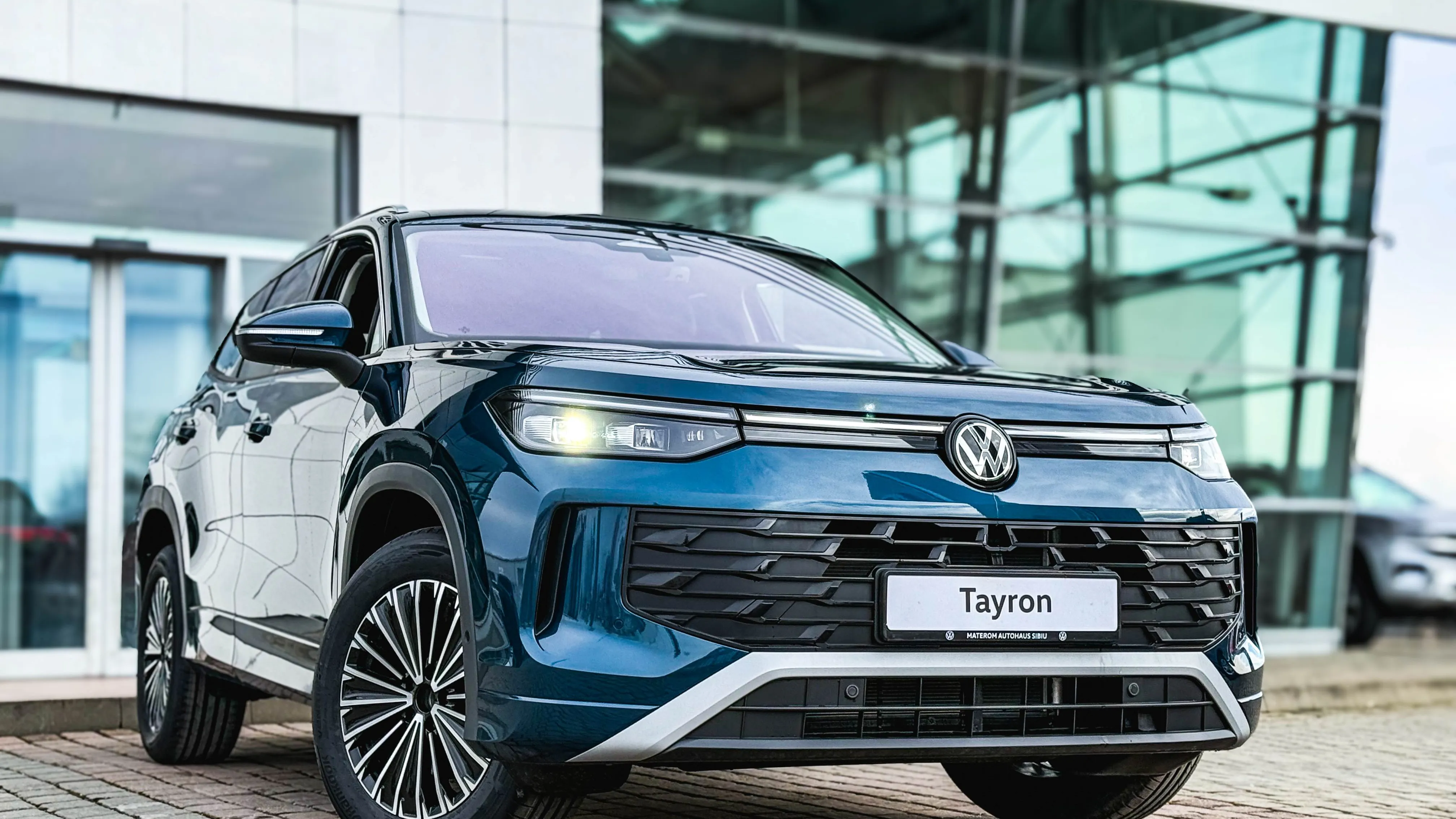 Imaginea unui Tayron Life Hybrid 1,5 TSI DSG