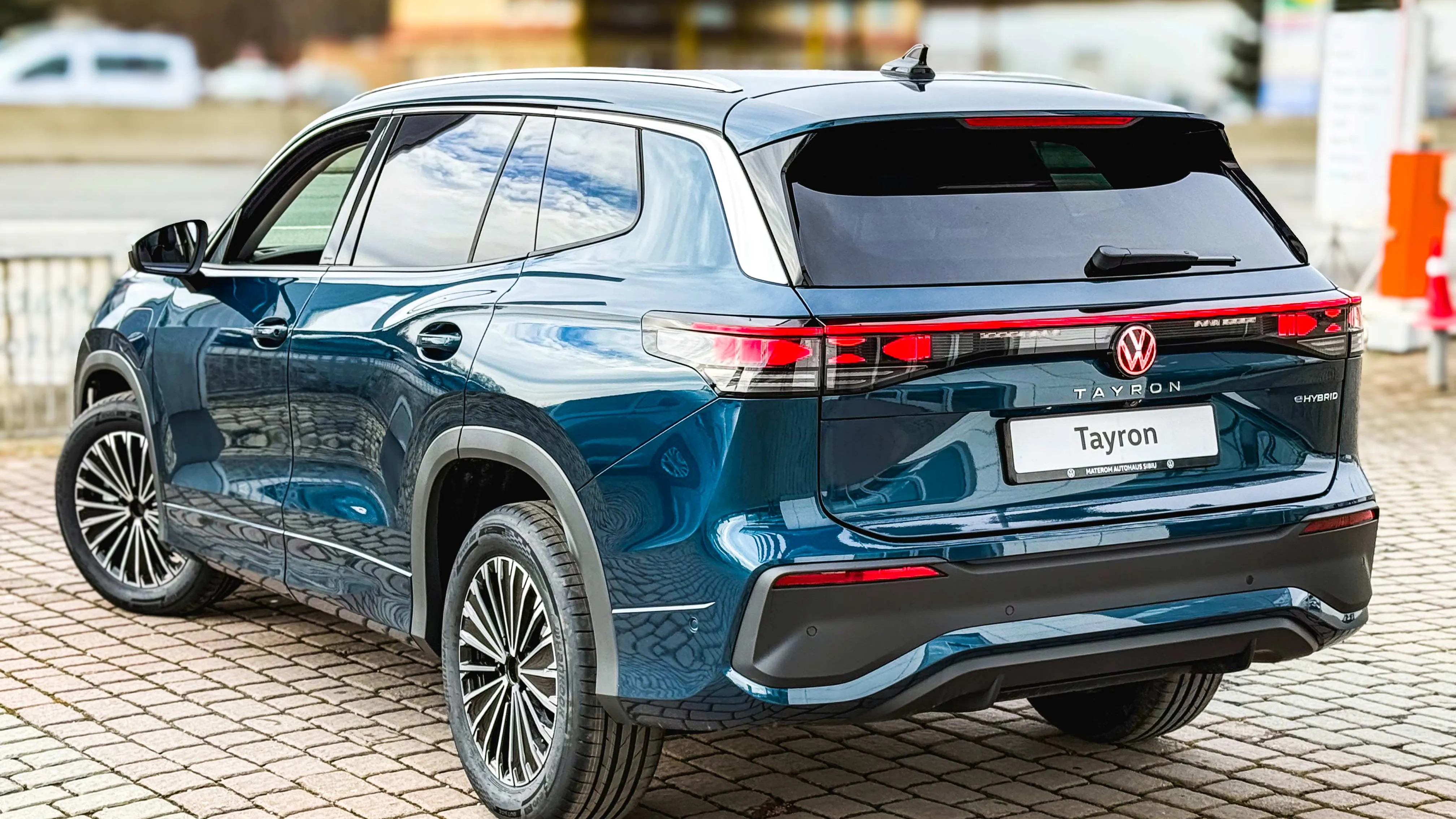 Imaginea unui Tayron Life Hybrid 1,5 TSI DSG