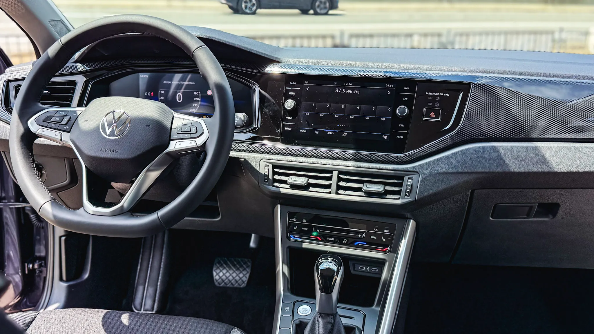 Imaginea unui Taigo Life 1.5 TSI DSG