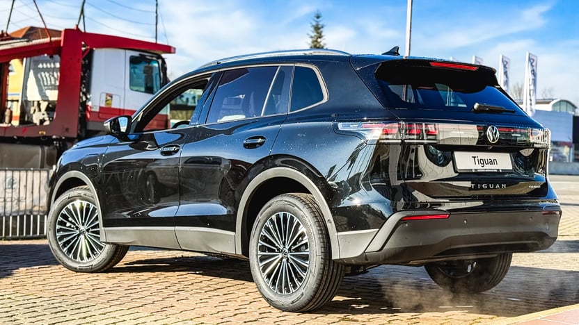 Imaginea unui Noul Tiguan Life Hybrid 1,5 TSI DSG