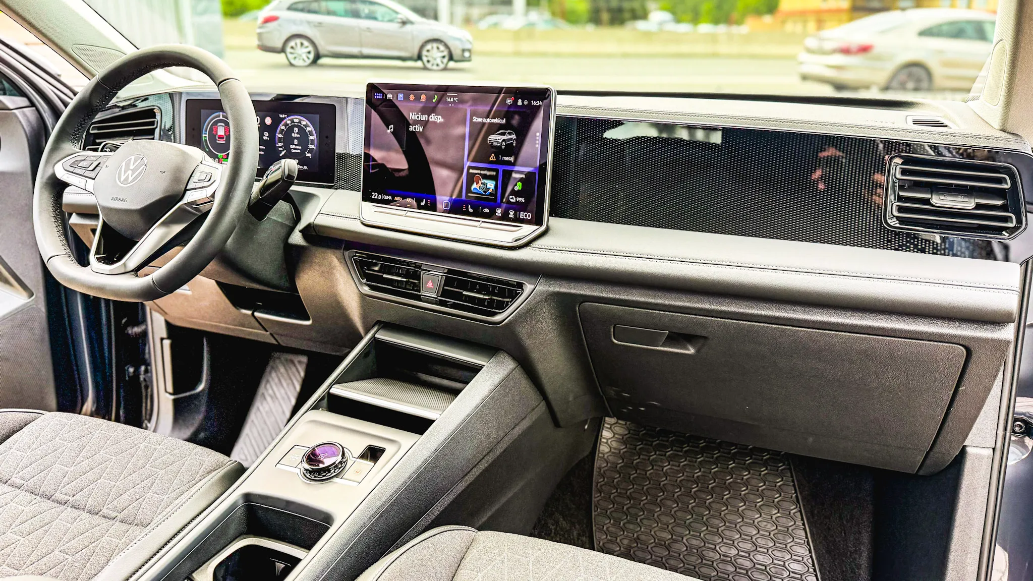 Imaginea unui Noul Tiguan Life Hybrid 1,5 TSI DSG