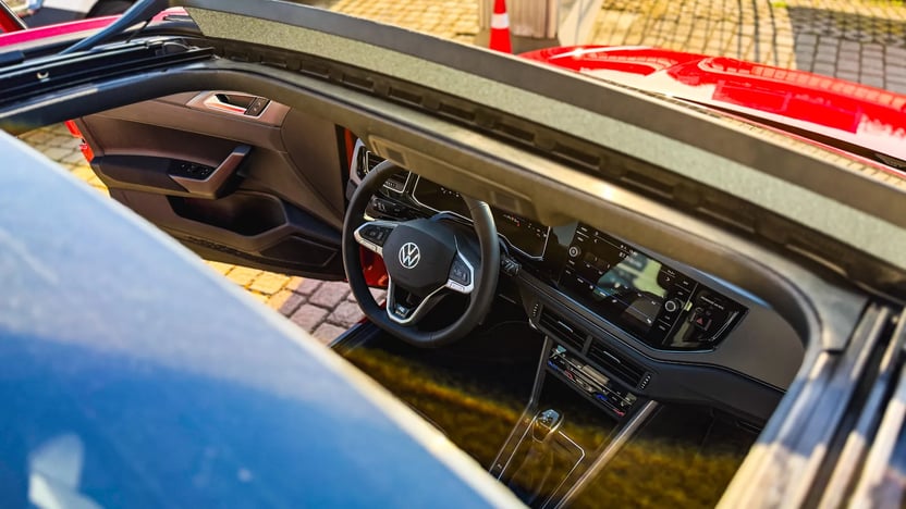 Imaginea unui Taigo R-Line 1.5 TSI DSG