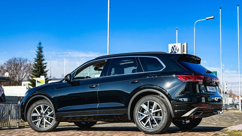 Imaginea unui Touareg Elegance V6 TDI