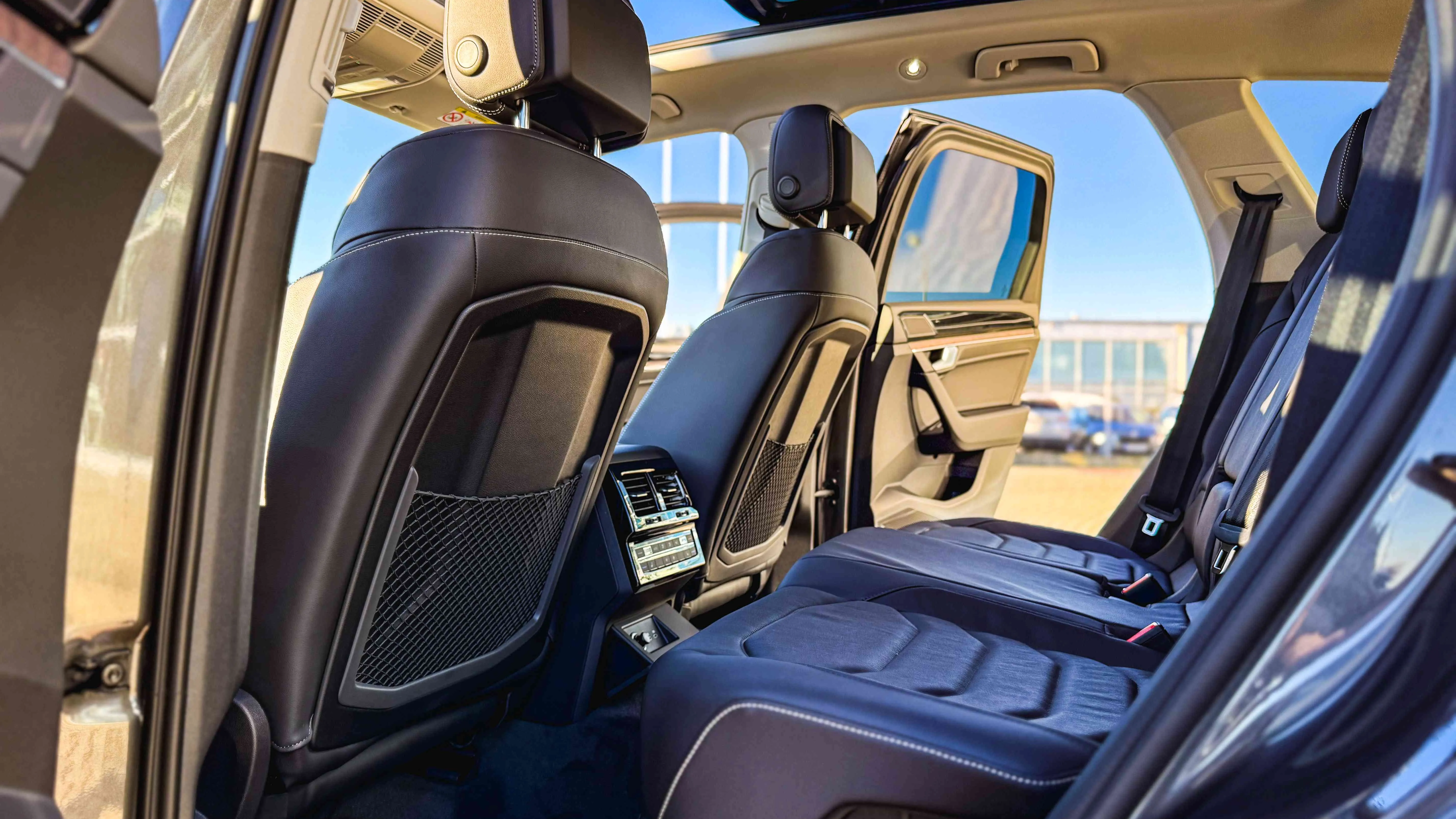 Imaginea unui Touareg Elegance V6 TDI