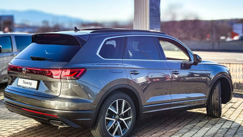 Imaginea unui Touareg Elegance V6 TDI