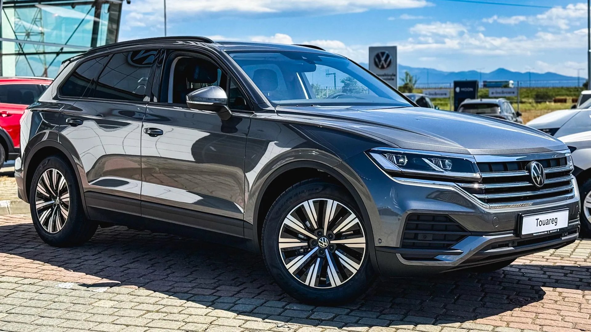 Noul Touareg Style V6 TDI