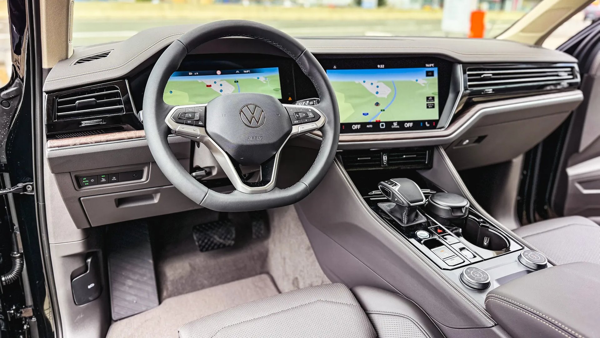 Noul Touareg Elegance V6 TDI