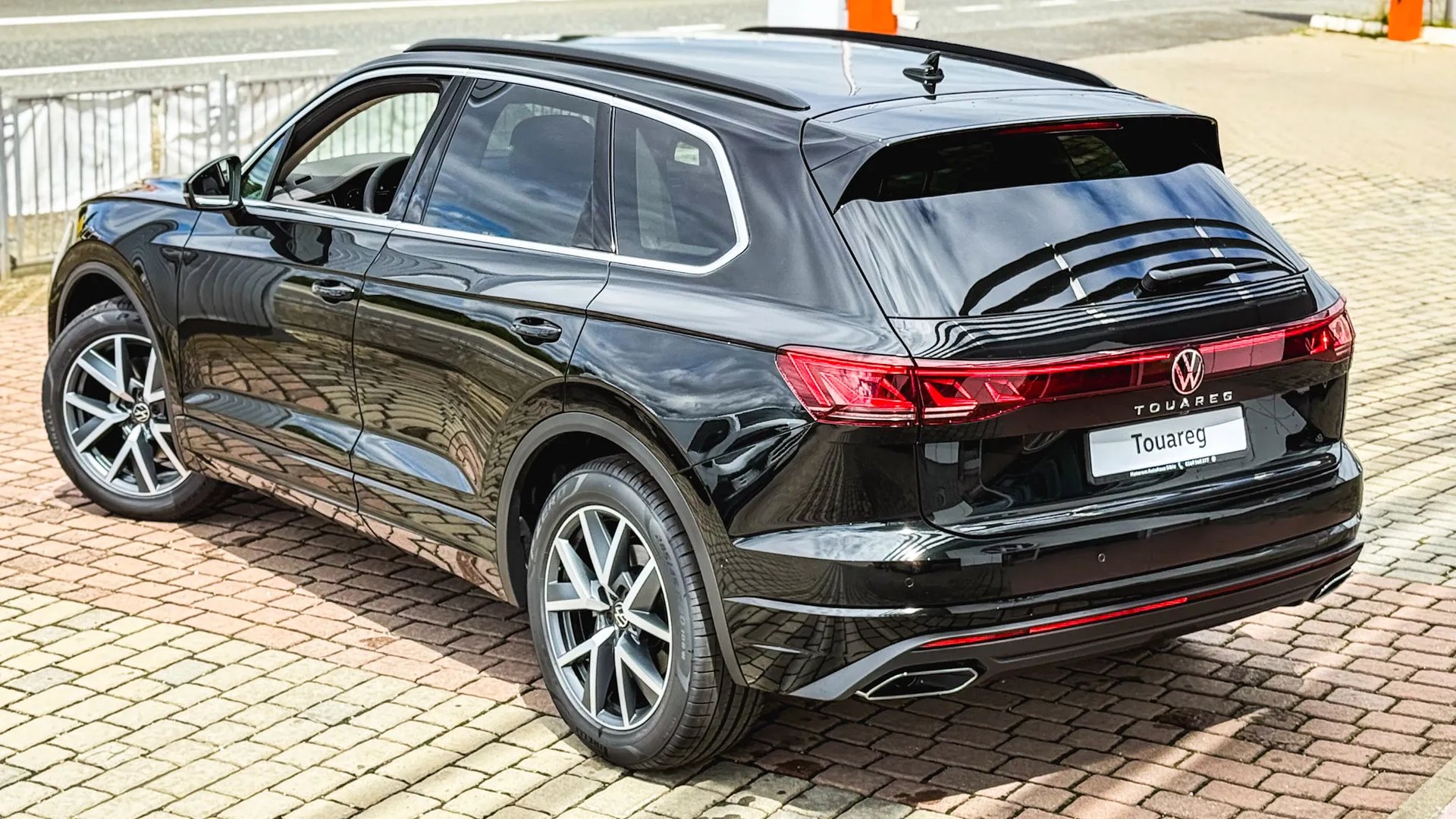 Noul Touareg Elegance V6 TDI