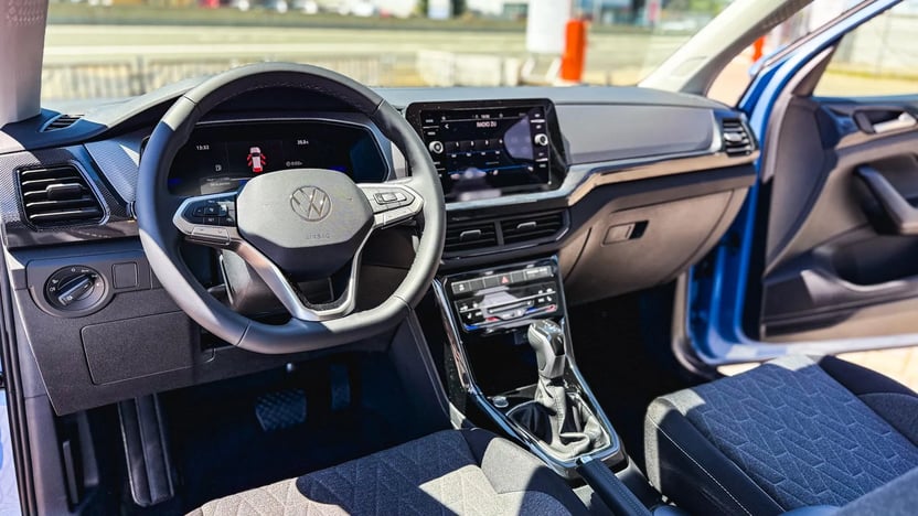 Imaginea unui Noul T-Cross Life 1.5 TSI DSG