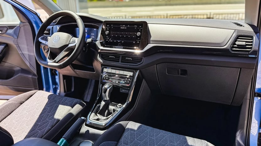 Imaginea unui Noul T-Cross Life 1.5 TSI DSG