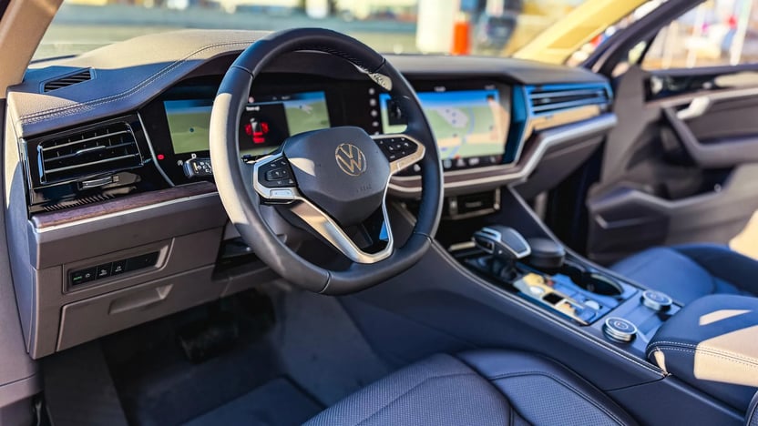 Imaginea unui Touareg Elegance V6 TDI