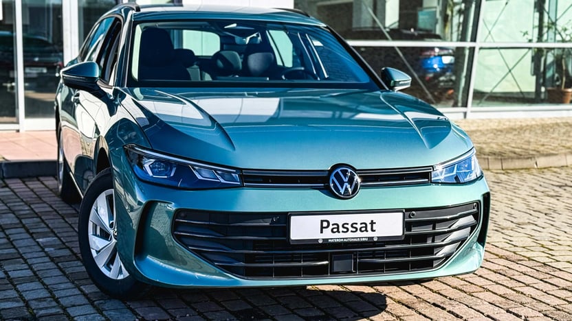 Imaginea unui Passat Base 2.0 TDI