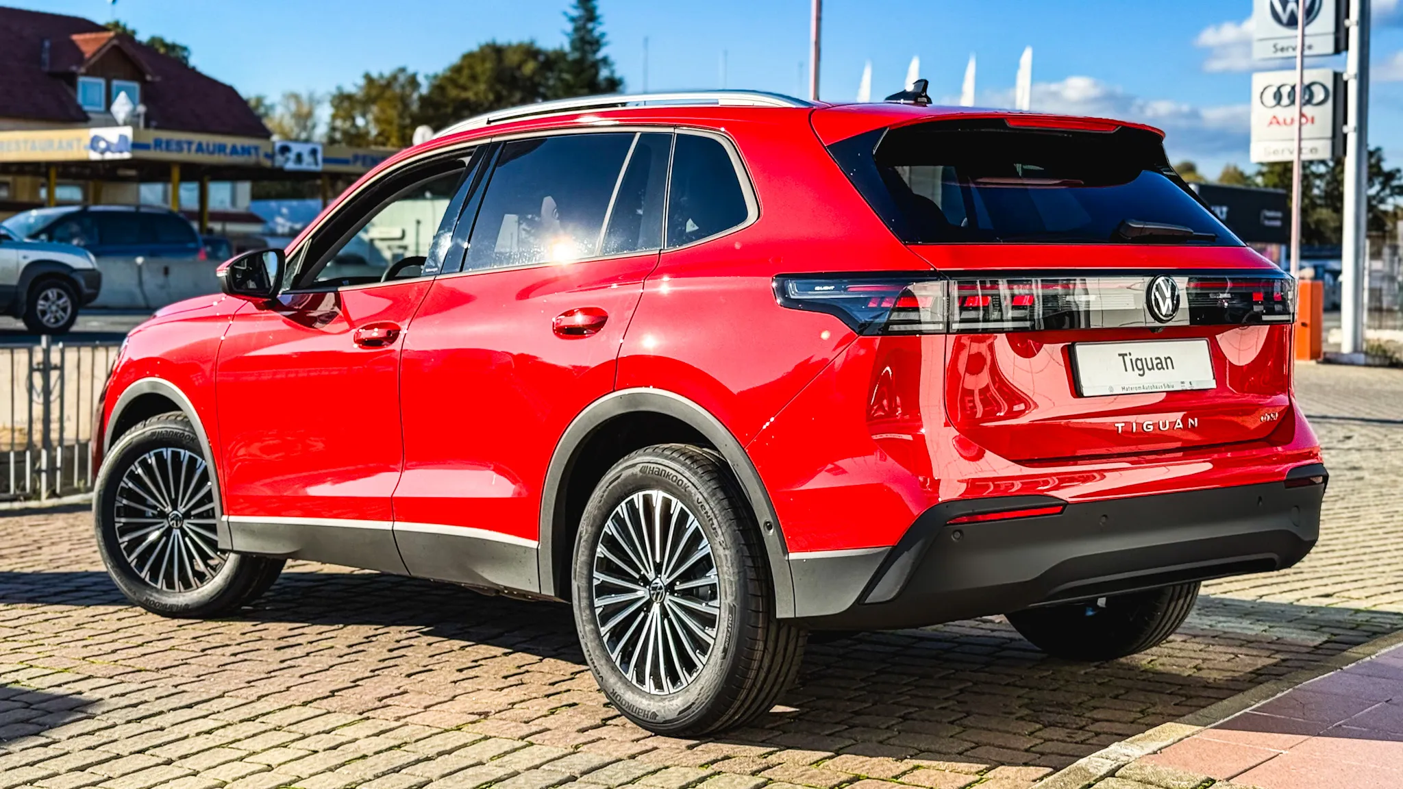 Imaginea unui Noul Tiguan Life 1,5 eTSI DSG