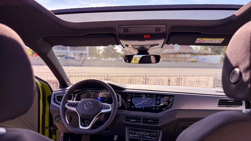 Imaginea unui Taigo R-Line 1.5 TSI DSG