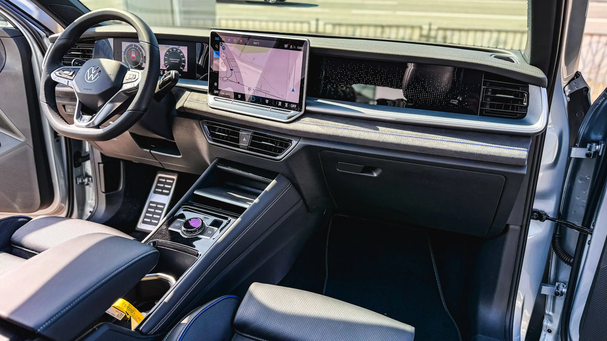 Imaginea unui Tayron R-Line TSI Hybrid