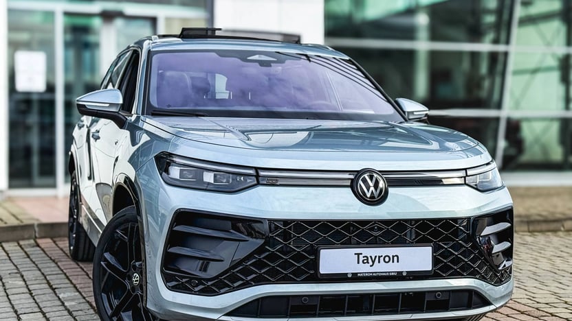 Imaginea unui Tayron R-Line TSI Hybrid