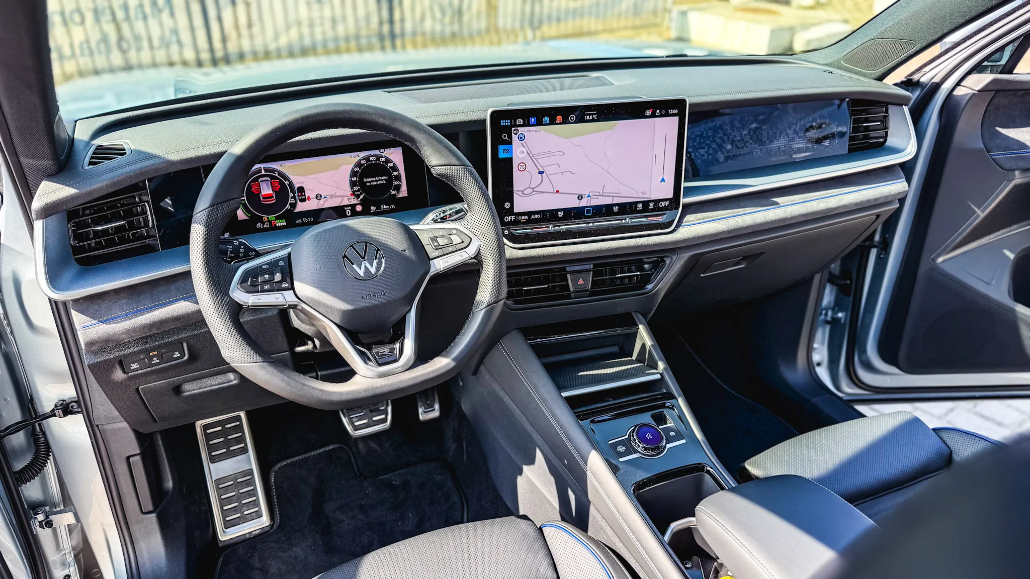 Imaginea unui Tayron R-Line TSI Hybrid