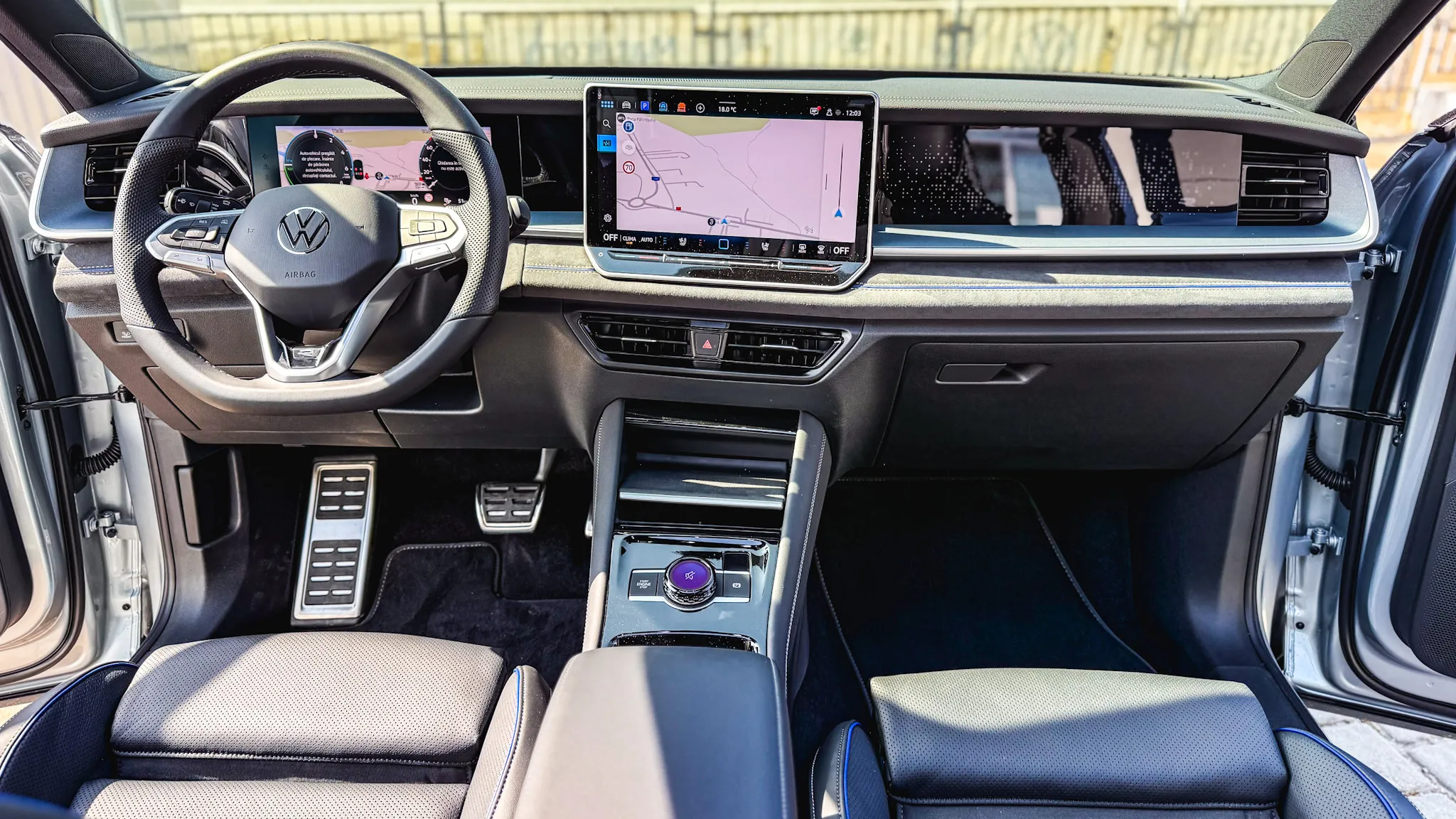 Imaginea unui Tayron R-Line TSI Hybrid