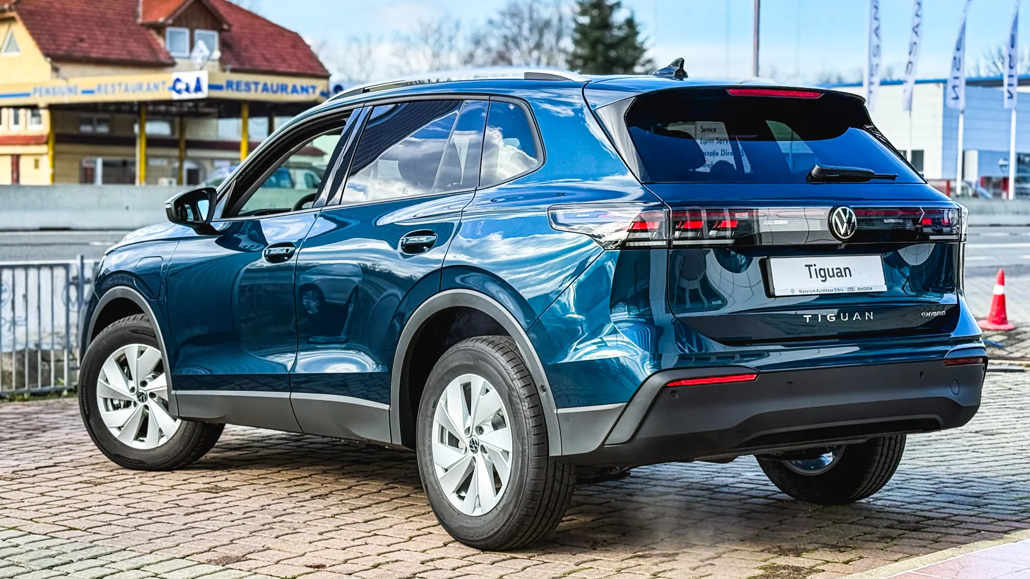 Imaginea unui Noul Tiguan Life Hybrid 1,5 TSI DSG