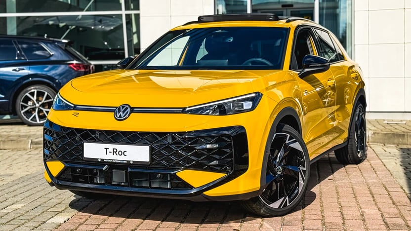 Imaginea unui Noul T-Roc R-Line 1.5 eTSI DSG