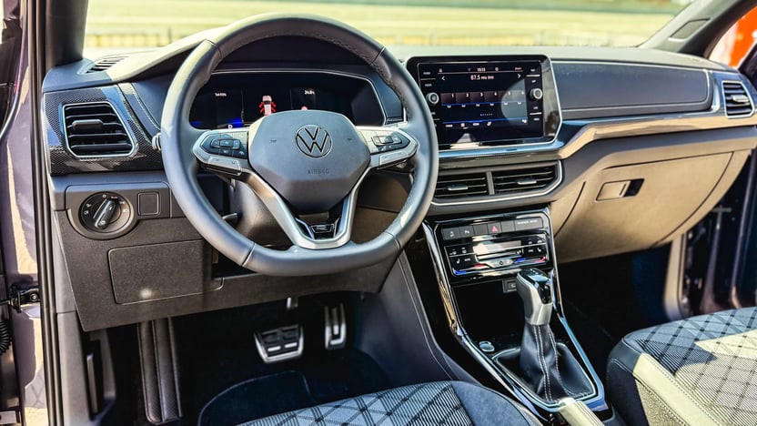 Imaginea unui T-Cross Sport 1.5 TSI DSG