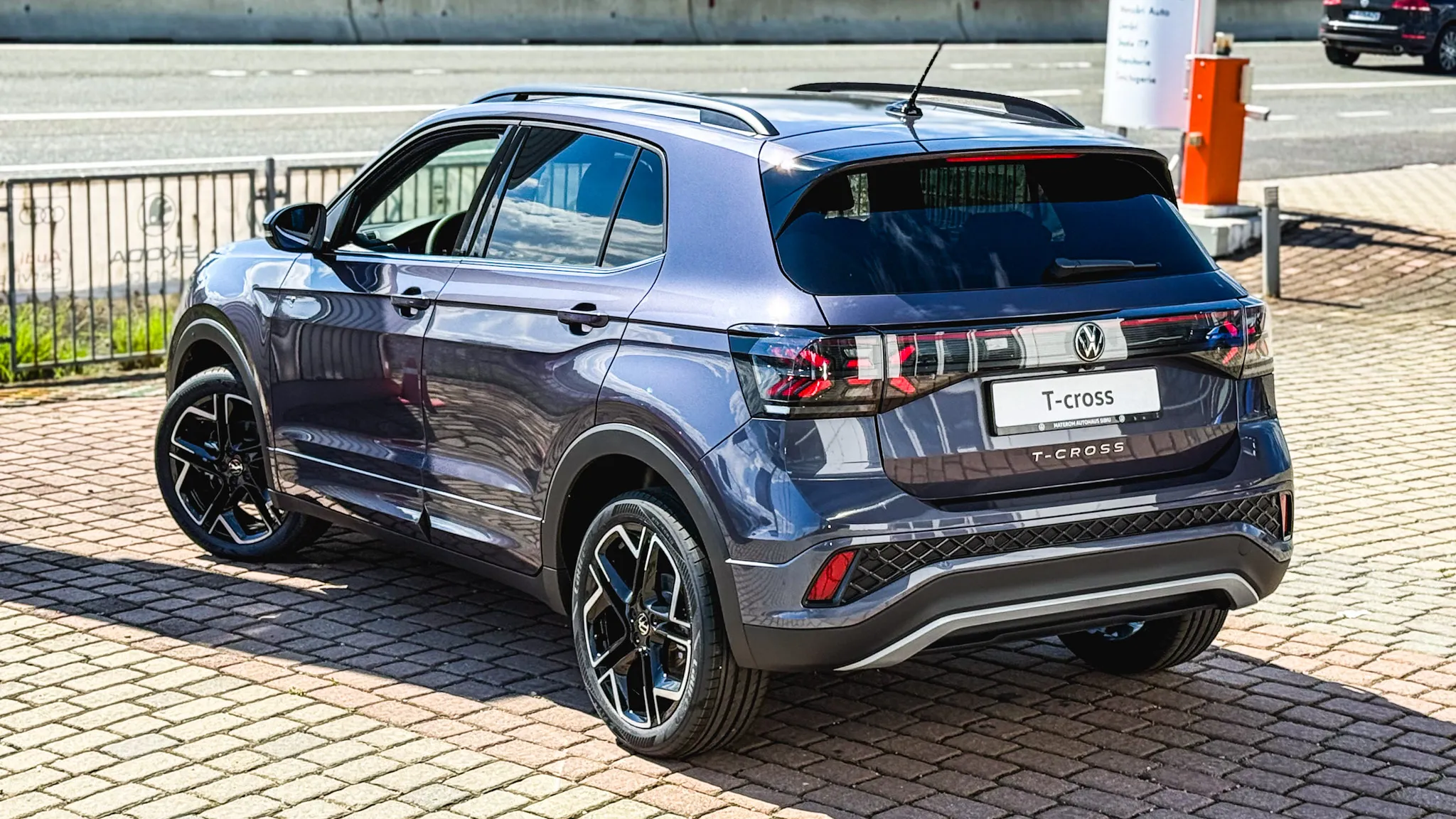 Imaginea unui T-Cross Sport 1.5 TSI DSG