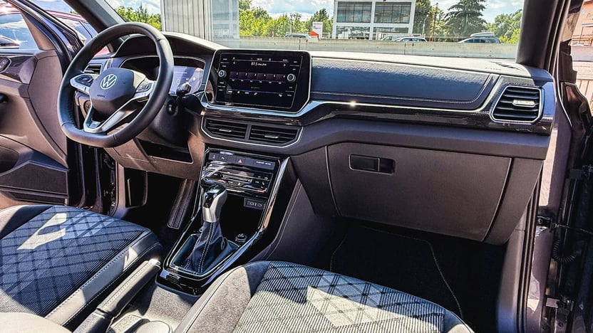 Imaginea unui T-Cross Sport 1.5 TSI DSG