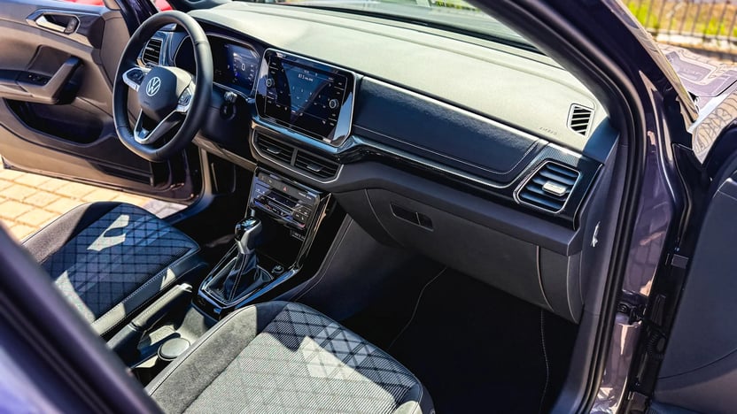 Imaginea unui T-Cross Sport 1.5 TSI DSG