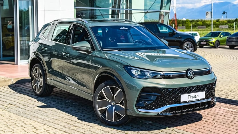 Imaginea unui Tiguan Sport Hybrid 1,5 TSI DSG