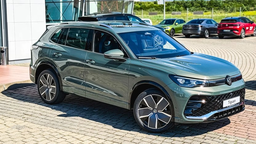Imaginea unui Tiguan Sport Hybrid 1,5 TSI DSG