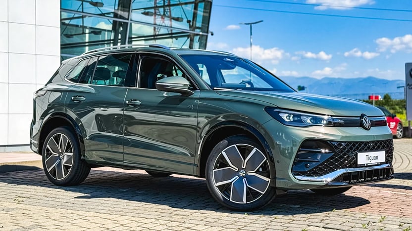 Imaginea unui Tiguan Sport Hybrid 1,5 TSI DSG