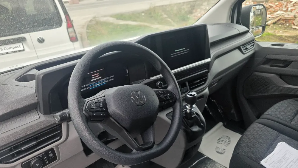 Slika T7 Transporter Furgon KR