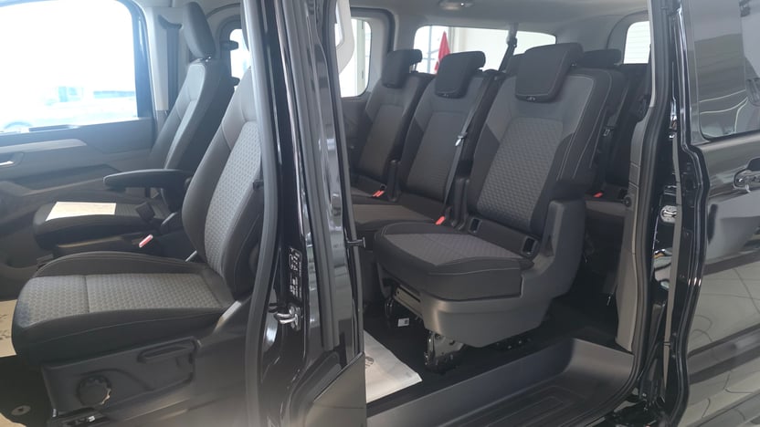 Slika T7 Caravelle Life LR