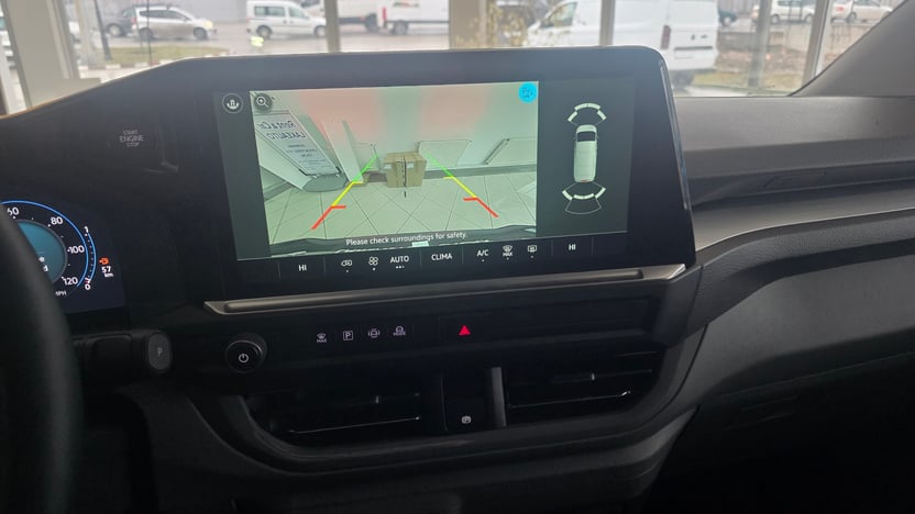 Slika T7 Caravelle Life LR