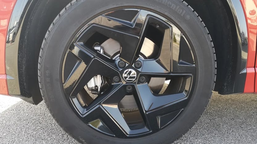 Slika Tiguan R-Line 2.0 TDI DSG 4MOTION