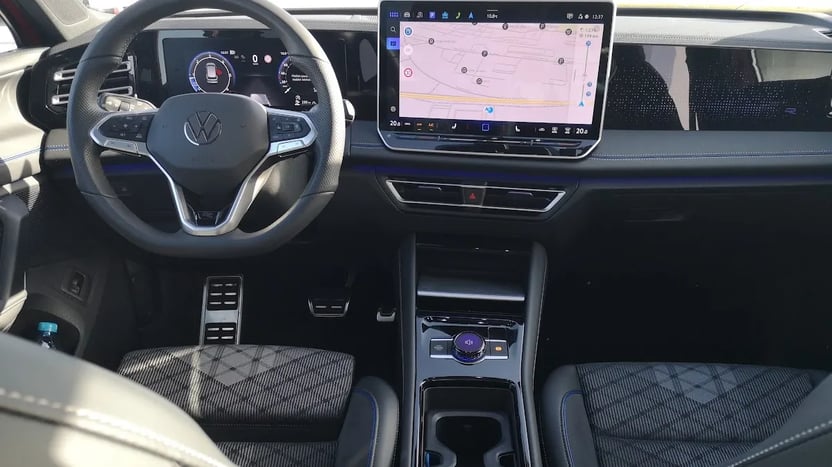 Slika Tiguan R-Line 2.0 TDI DSG 4MOTION