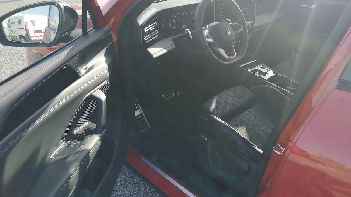 Slika Tiguan R-Line 2.0 TDI DSG 4MOTION