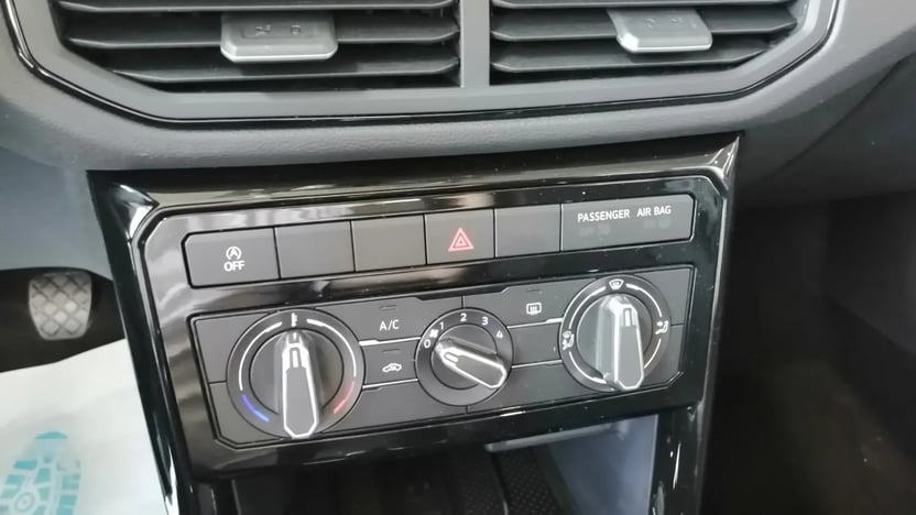 Slika T-Cross Life 1.0 TSI